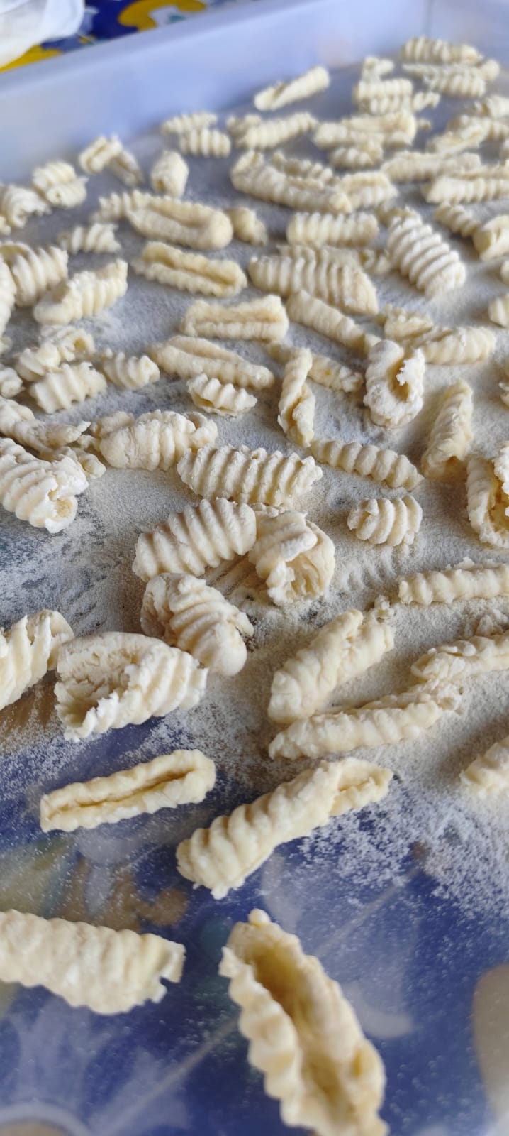 Frische Pasta während eines Kochkurses